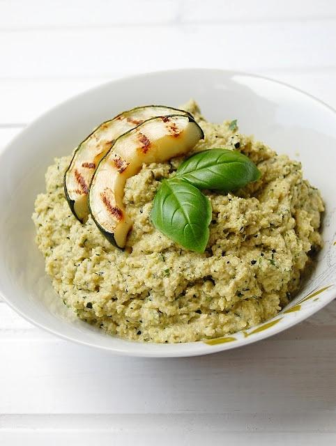 Cukiniowe pesto z makaronem