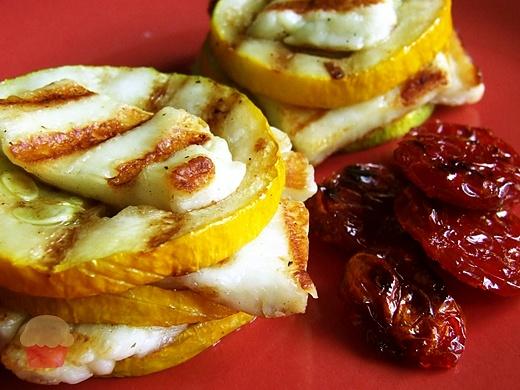 Halloumi z cukinią