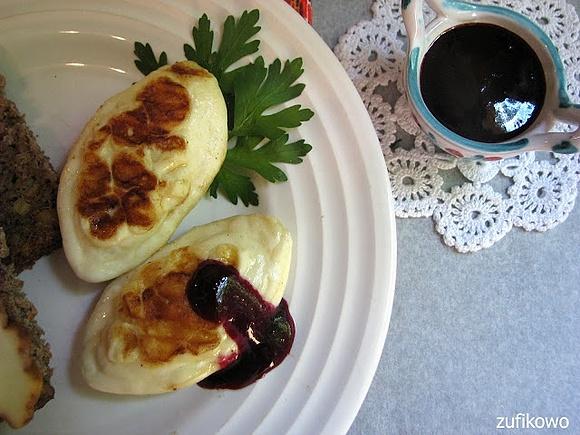 Grillowany ser z wytrawną konfiturą