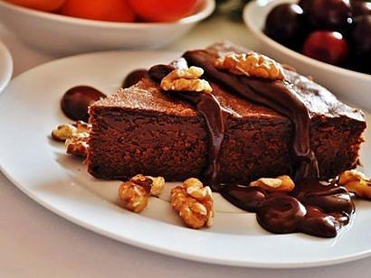 Chocolate fudge cake