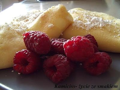 Naleśniki z malinowym serem