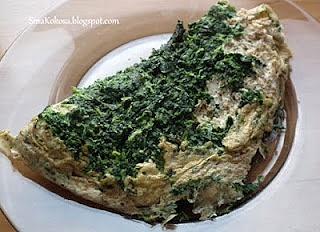 Szybki omlet ze szpinakiem