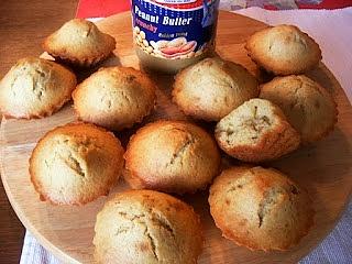 Muffinki z masłem orzechowym