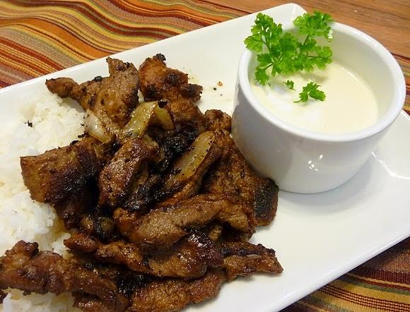Shawarma z baraniny z sosem tahini
