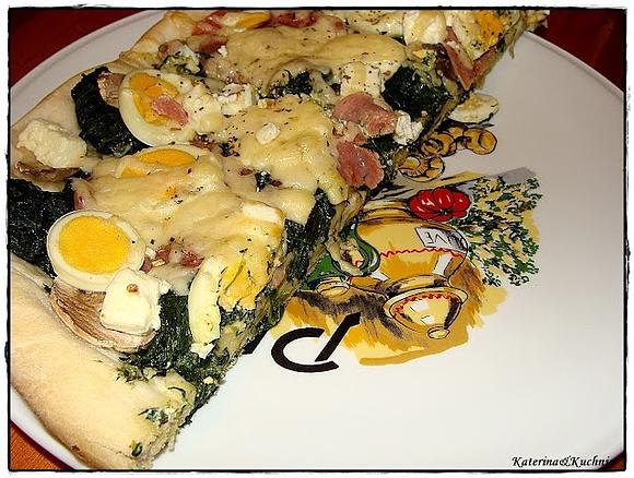 Pizza ze szpinakiem i fetą