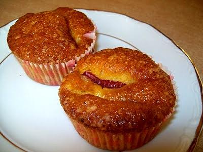 Marchewkowe muffinki z nektarynką