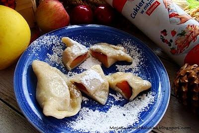 Jesienne pierożki z śliwką