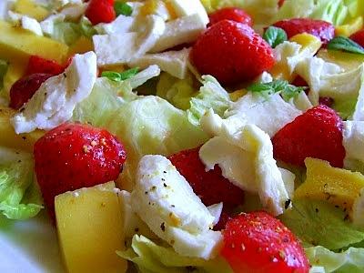 Dietetyczna sałata z mango