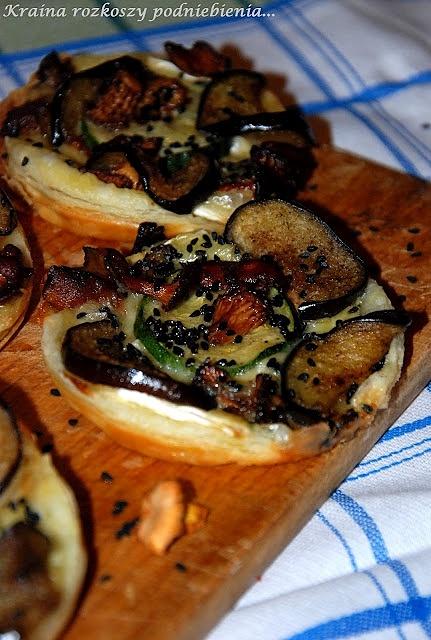 Mini tarty francuskie z bakłażanem i kurkami