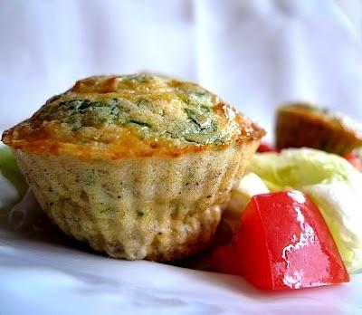 Leśne muffinki z masy jajecznej