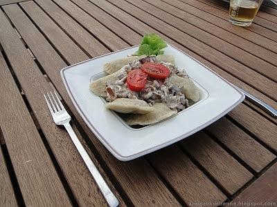 Pierogi z cielęciną w sosie kurkowym