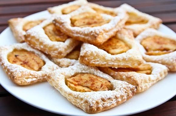 Francuskie ciasteczka z jabłkiem