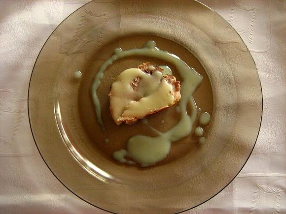 Soczysta i aromatyczna szynka pieczona w folii aluminiowej