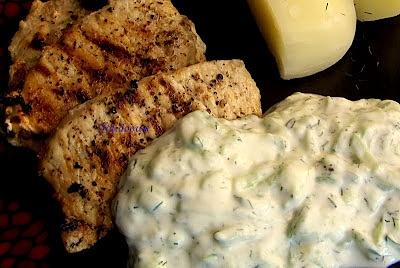 Kotlety wieprzowe z sosem tzatziki