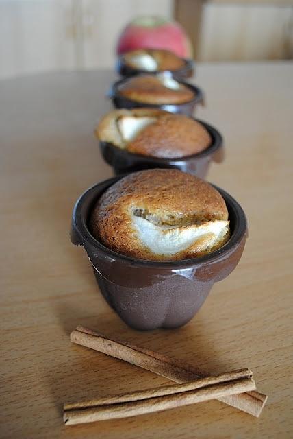 Muffinki jesienne z jabłkiem, cynamonem i imbirem