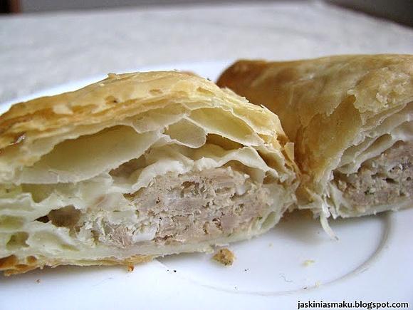 Ciasto francuskie z tuńczykiem i ricottą