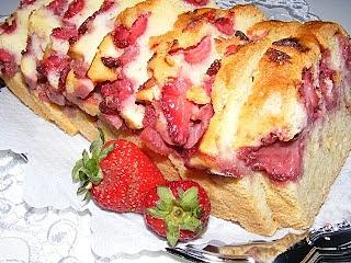 Ciasto z truskawkami na słodko