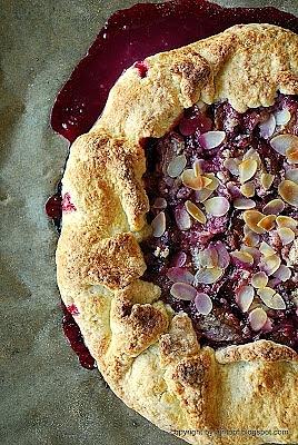 Galette ze śliwkami
