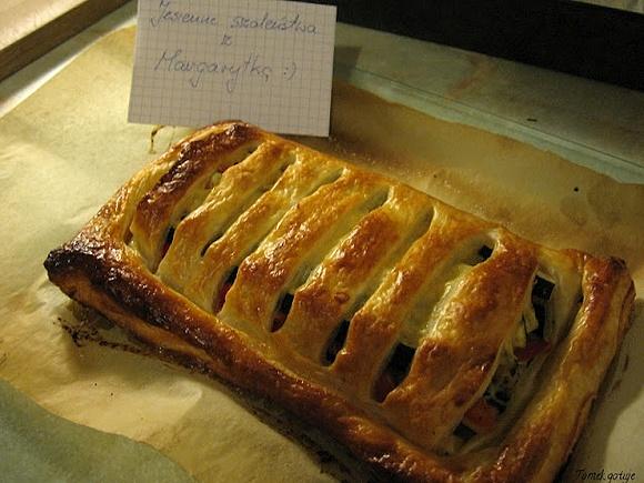 Francuska tarta z cukinią i papryką