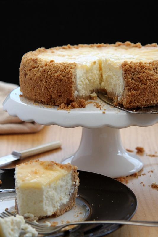 Lemon curd cheesecake