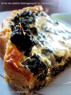 Tarta na cieście twarogowym ze szpinakiem