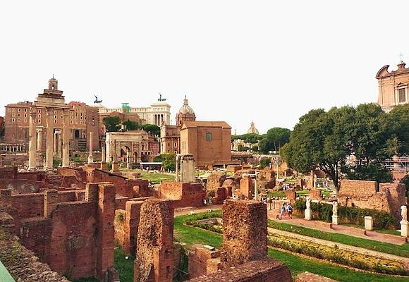 Roma locuta causa finita - prosty przepis na spaghetti z cukinią i boczkiem