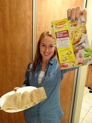 Soczysta pierś z kurczaka z czosnkiem i ziołami z tagliatelle