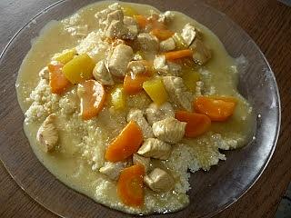 Gulasz drobiowy z kuskusem