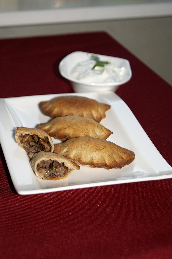 Pieczone pierogi z boczniakami