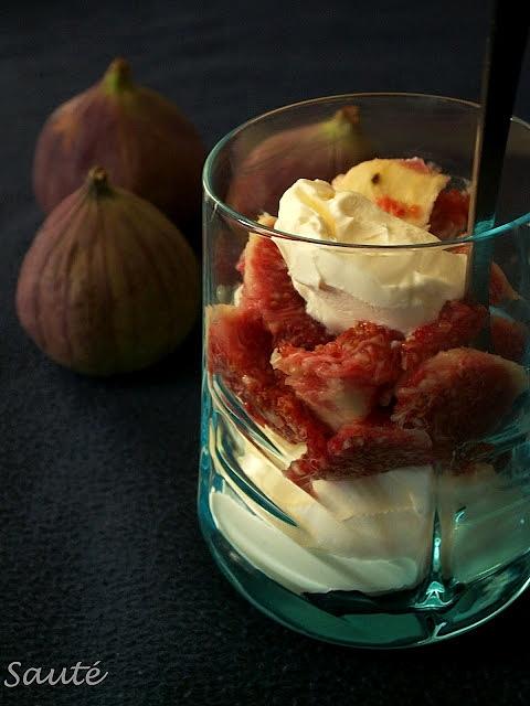 Prosty deser z figami i mascarpone