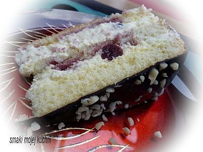 Torcik tiramisu z wiśniami