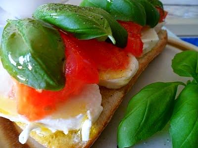 Lekko odwrócone caprese