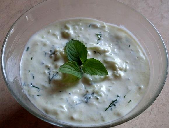 Sos tzatziki