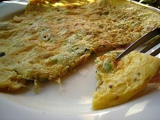 Serowy omlet