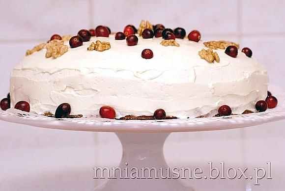 Cranberry Layer Cake z kremem