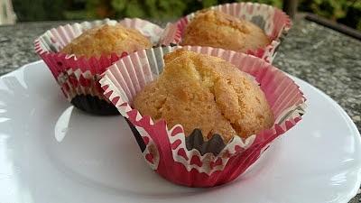 Muffinki z białą czekoladą