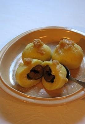 Jesienne knedle ze śliwkami