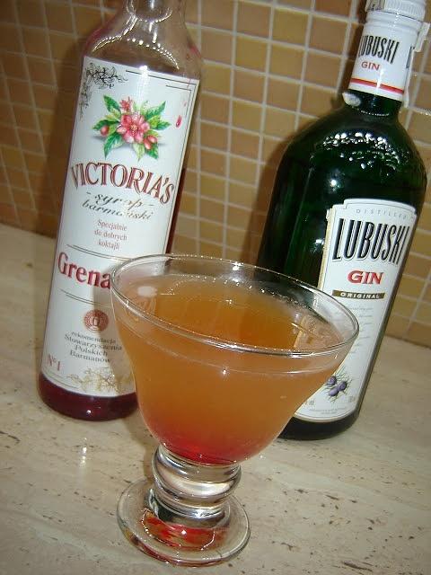 Singapore sling - przepis na tradycyjny koktajl z singapuru