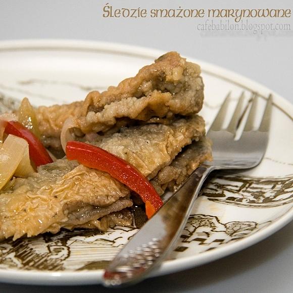 Śledzie smażone i marynowane