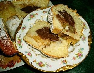 Muffina kokosowa z budyniem i cukinią