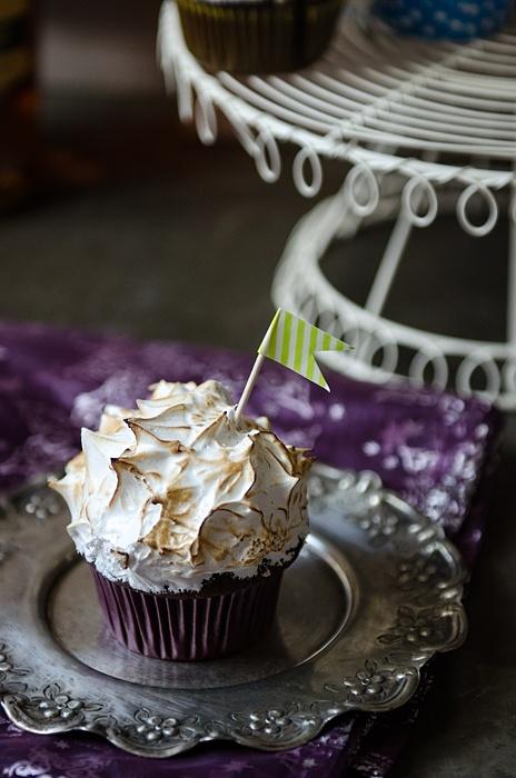 Rogate kakaowe cupcakes z burbonem