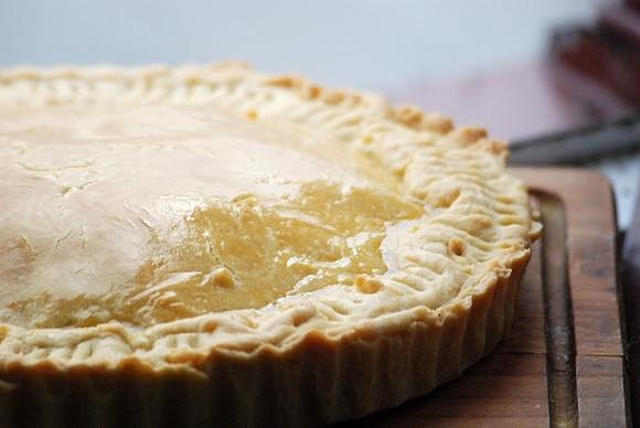 Tarta z jabłkami w cynamonie, warta i grzechu