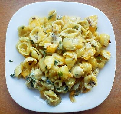 Conchiglioni z dynią w kremowym sosie
