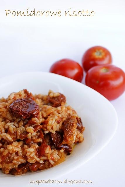 Pomidorowe risotto na szybką i aromatyczną kolację