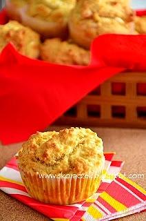 Wytrawne muffinki z serem bałkańskim