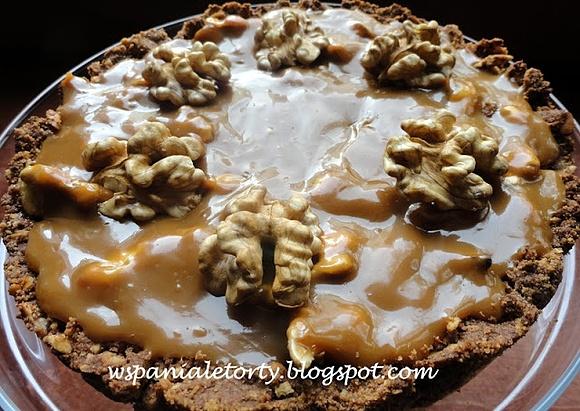 Tarta orzechowo kajmakowa