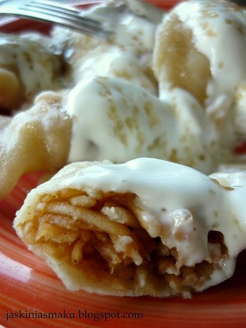 Pierogi z jabłkami