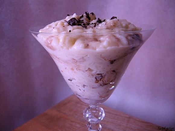 Pudding ryżowy z białą czekoladą