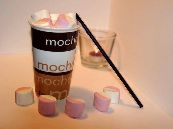 Malinowa kawa z marshmallow