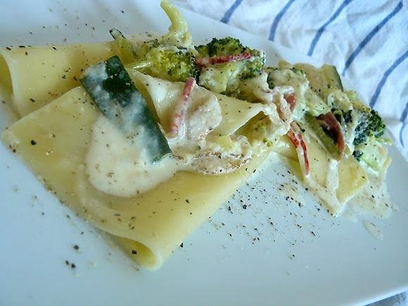Lasagne inaczej - pomysły na dania z makaronu lasagne